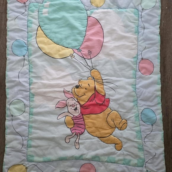 Disney Winnie the Pooh Kids Quilt - Multicolor - Picture 1 of 4